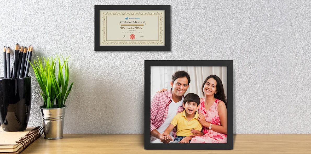 Vendor 2 Photo With Frame