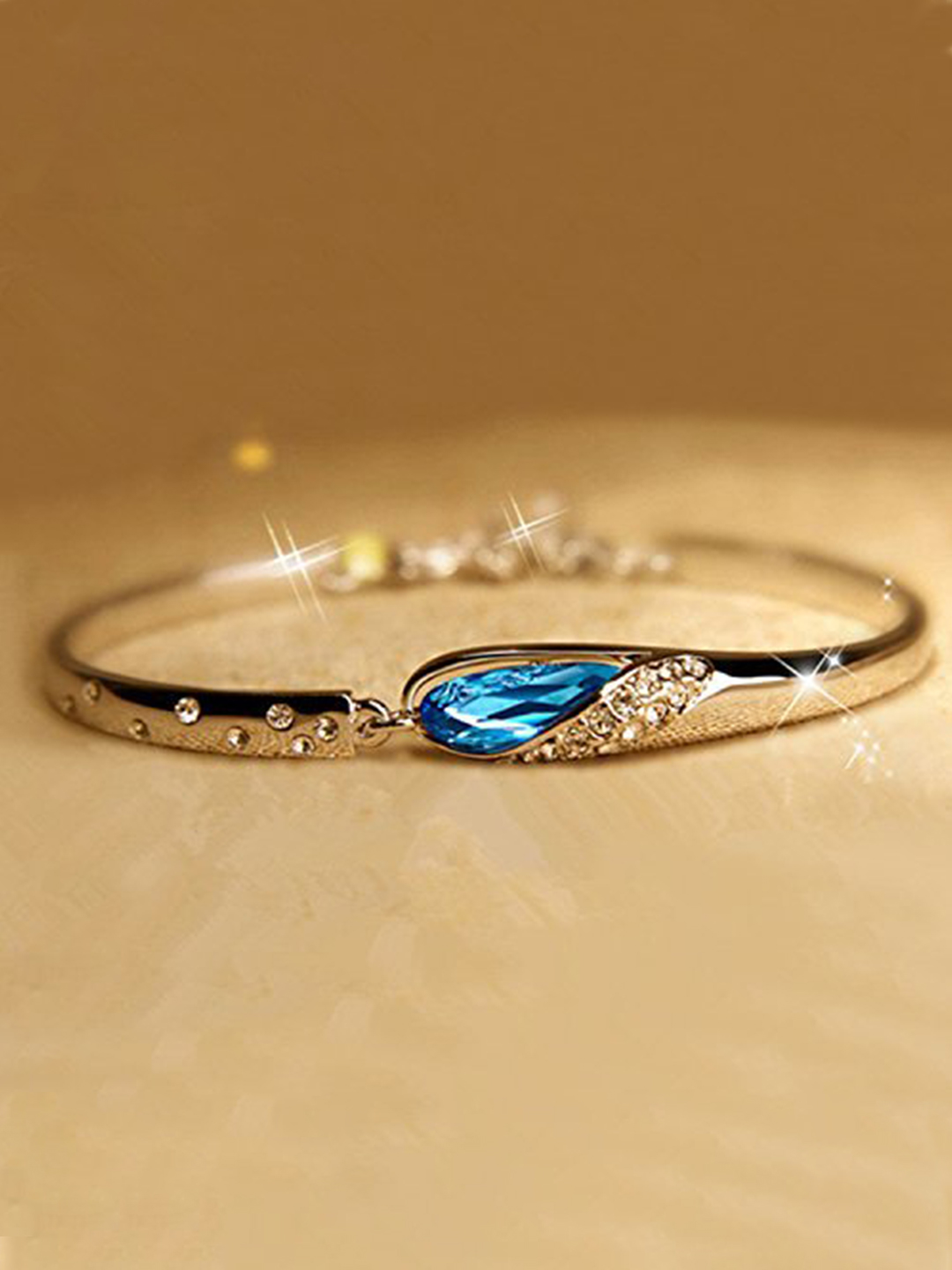YouBella Gold Plated Rose Flower and Crystal Heart Crystal Pendant Necklace and Bracelet Combo for Women and Girls