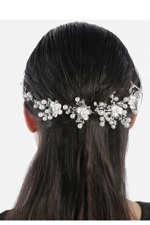 YouBella Silver-Toned  Off-White Embellished Floral Hair Accessory