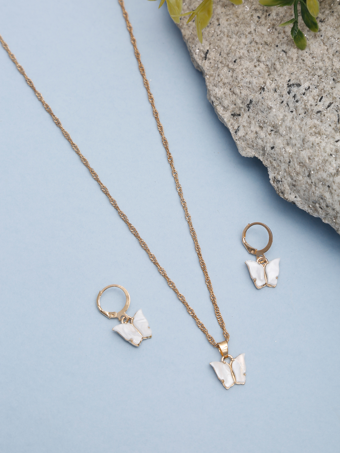YouBella 
Gold-Plated White Butterfly Shape Jewellery Set