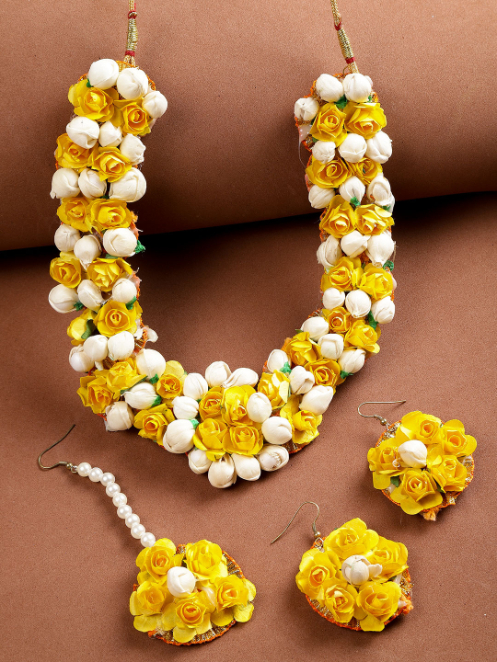 YouBella Women Yellow  Off-White Beaded Floral Jewellery Set