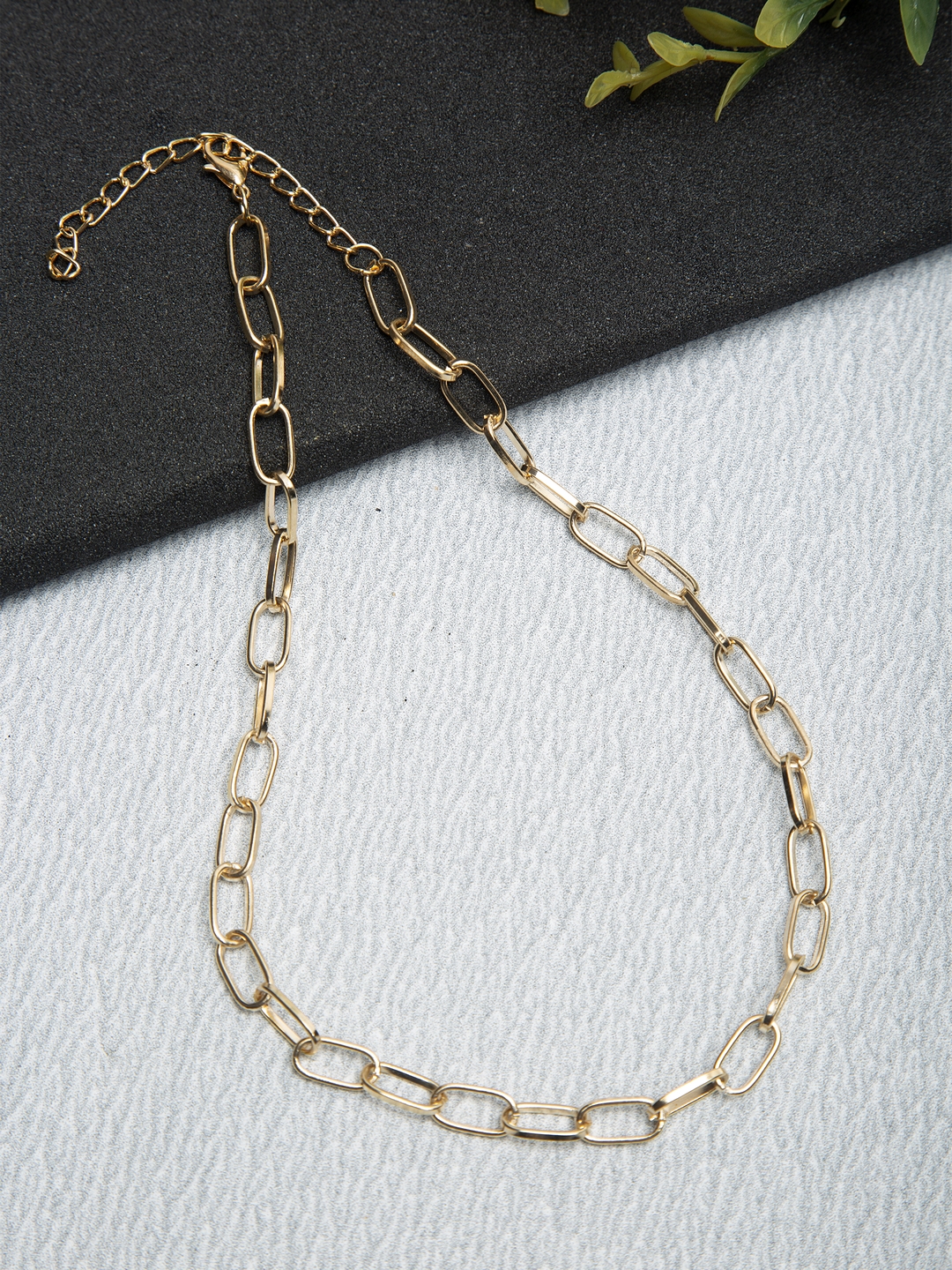 YouBella Men's and Women's Gold Plated Chain (Gold)