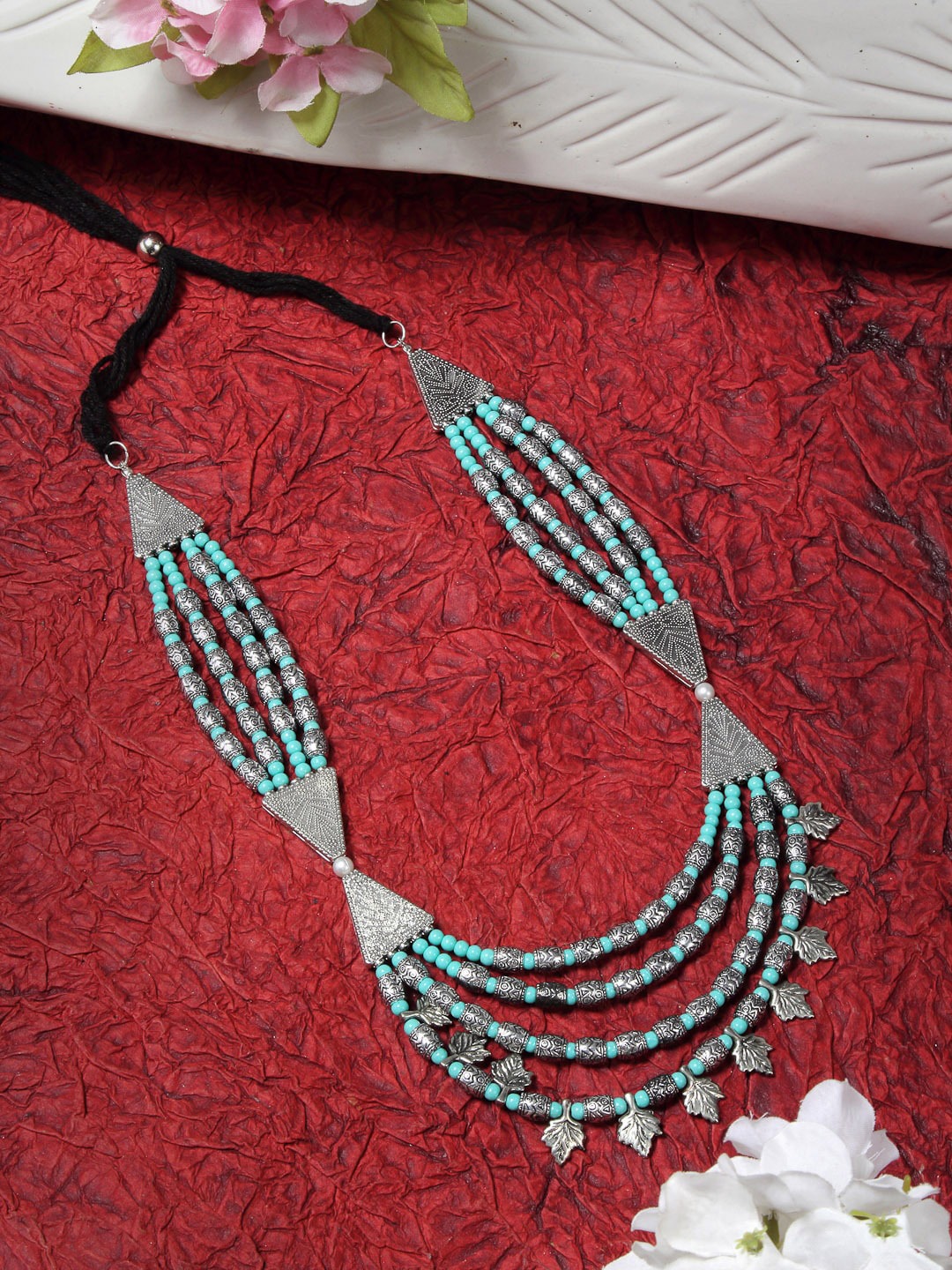 YouBella Silver-Toned  Blue Alloy Silver-Plated Handcrafted Necklace