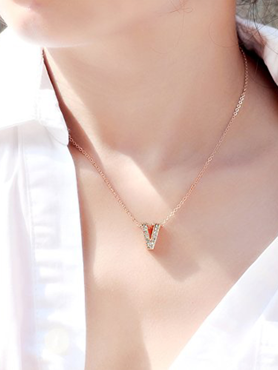 Valentine Gifts :YouBella Jewellery Alphabet Letter V Unisex Pendant/Necklace for Women/Girls/Boys/Men (Gold)