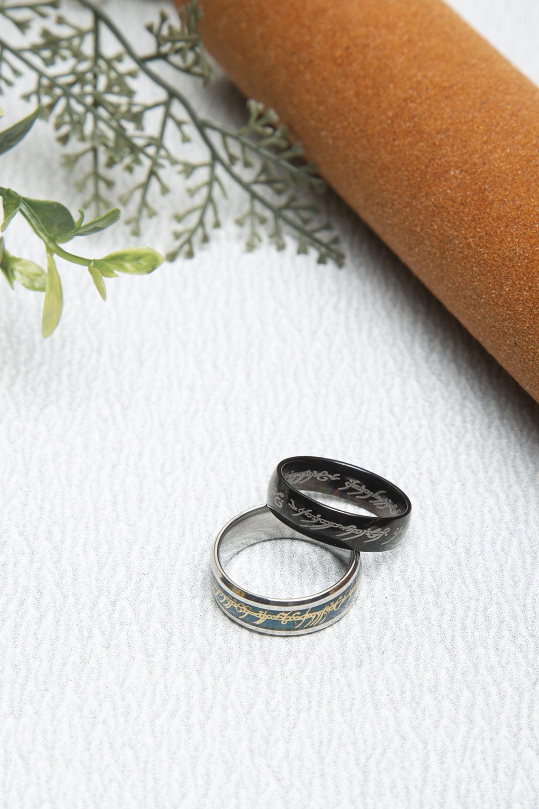 YouBella
Men Set Of 2 Black And Navy Blue Textured Rings