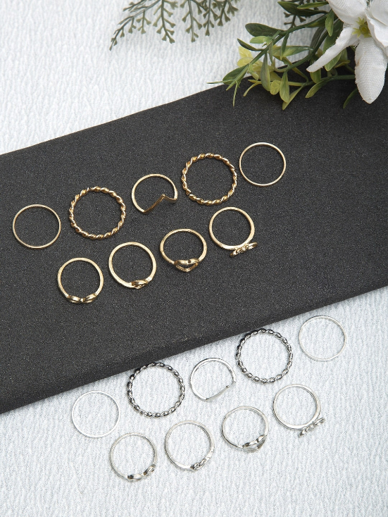 YouBella
Set Of 18 Gold-Toned & Silver-Toned Textured Finger Rings