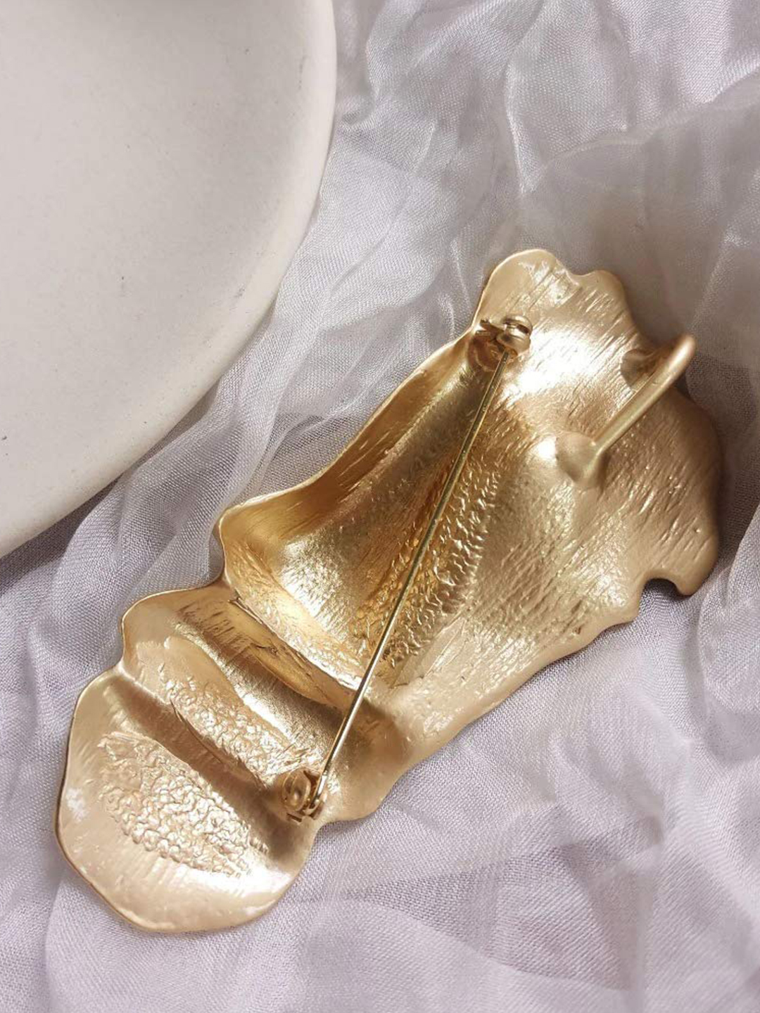YouBella Jewellery Latest Stylish Unisex Face Shape Brooch for Women/Girls/Men/Boys