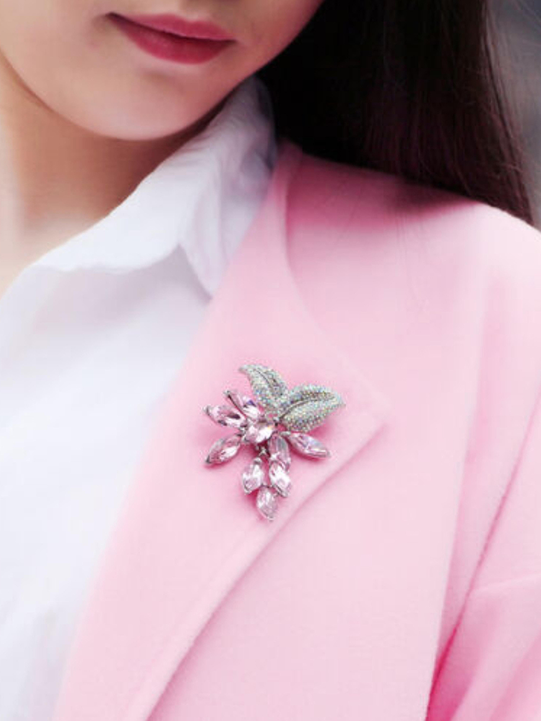 YouBella Jewellery Gracias Collection Saree Pin/Brooch for Women/Girls (Pink)
