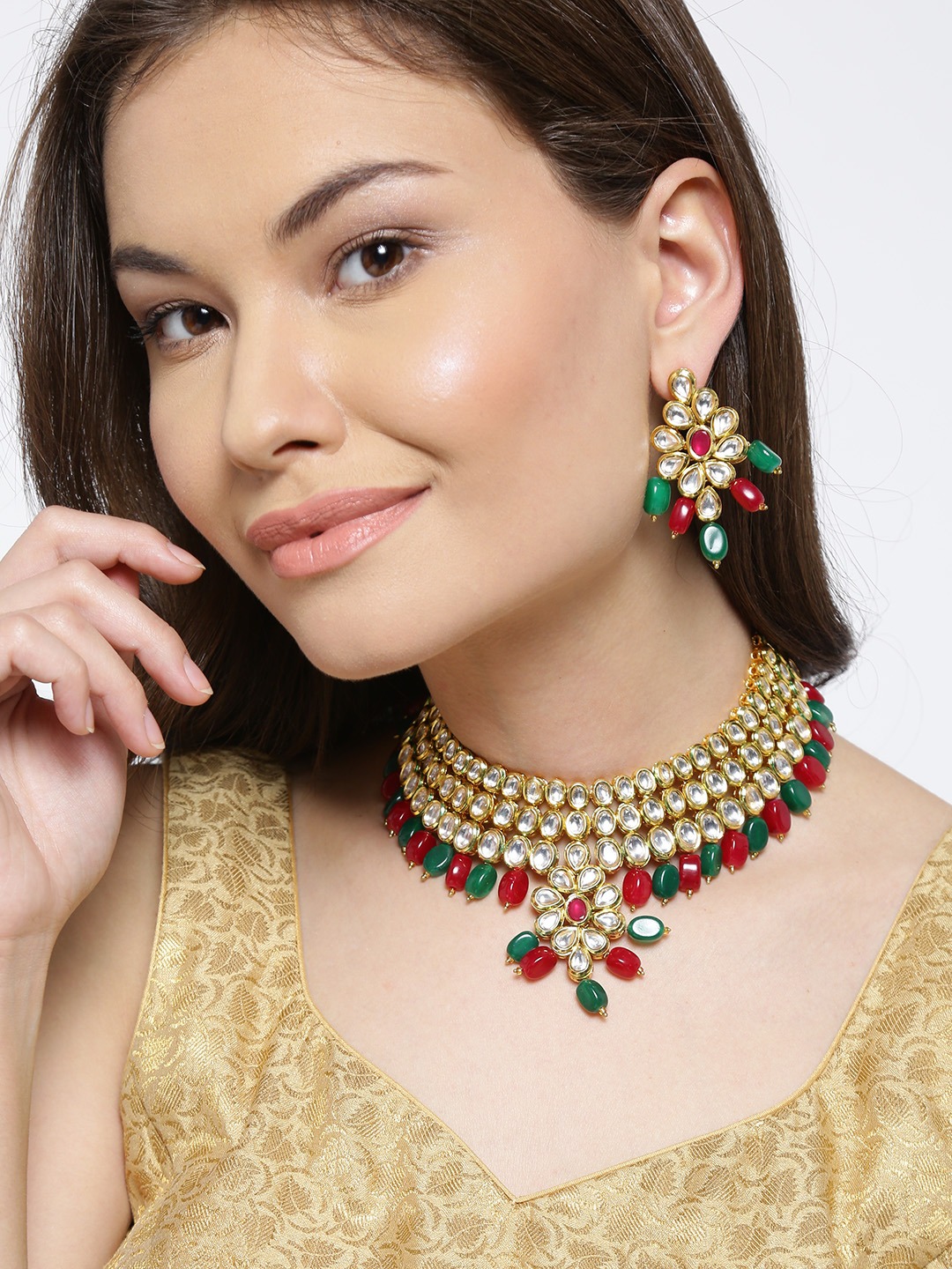 YouBella Gold-Toned  Green Kundan Stone-Studded Beaded Jewellery Set
