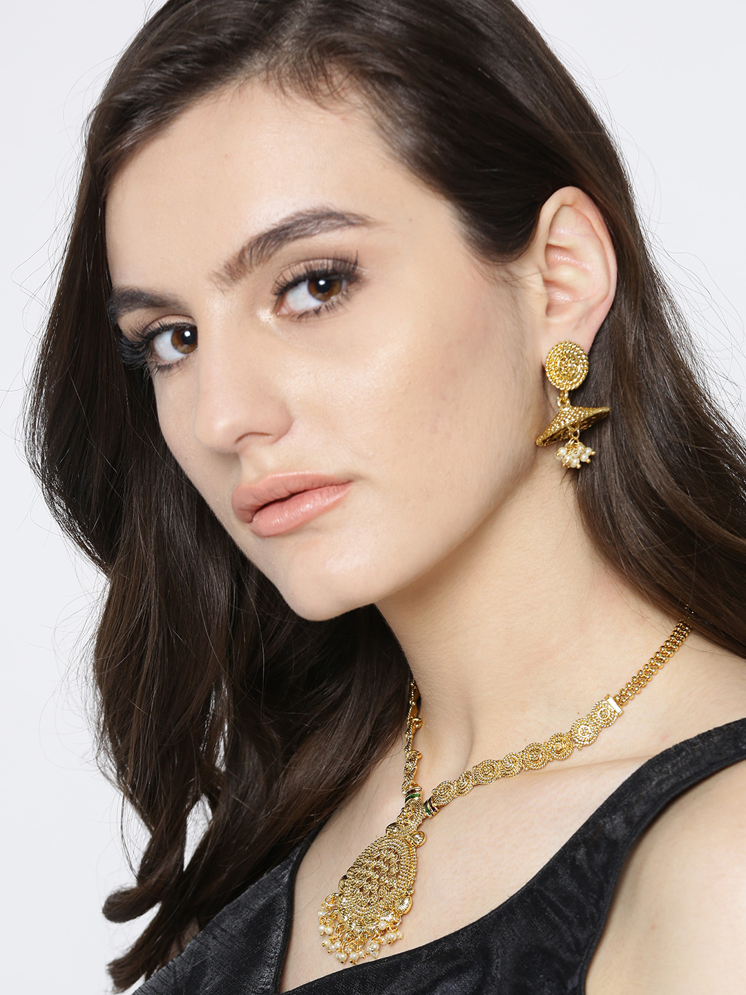 YouBella Antique Gold-Toned  Off-White Stone-Studded Layered Jewellery Set