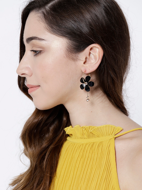 YouBella Set of 2 Gold-Plated Drop Earrings