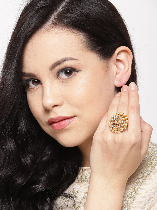 YouBella Off-White Gold-Plated Stone-Studded Floral Adjustable Ring