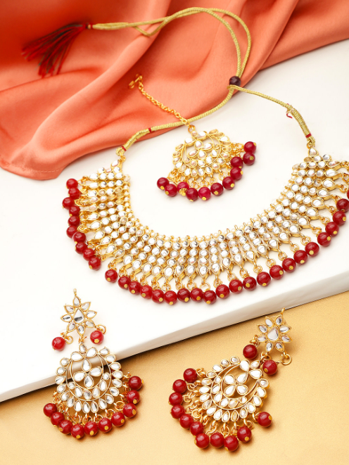 YouBella Maroon Gold-Plated Stone-Studded Handcrafted Jewellery Set